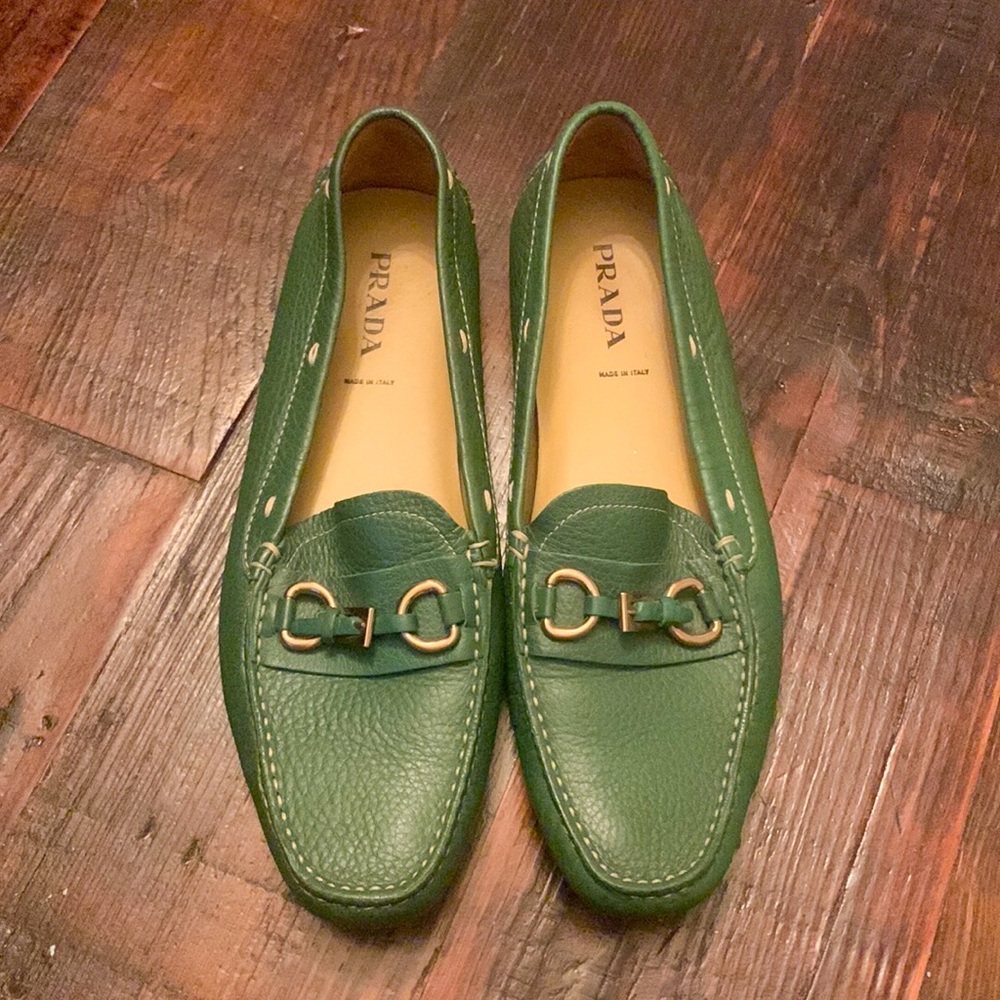 Prada green driving moccasins/loafers Size 40